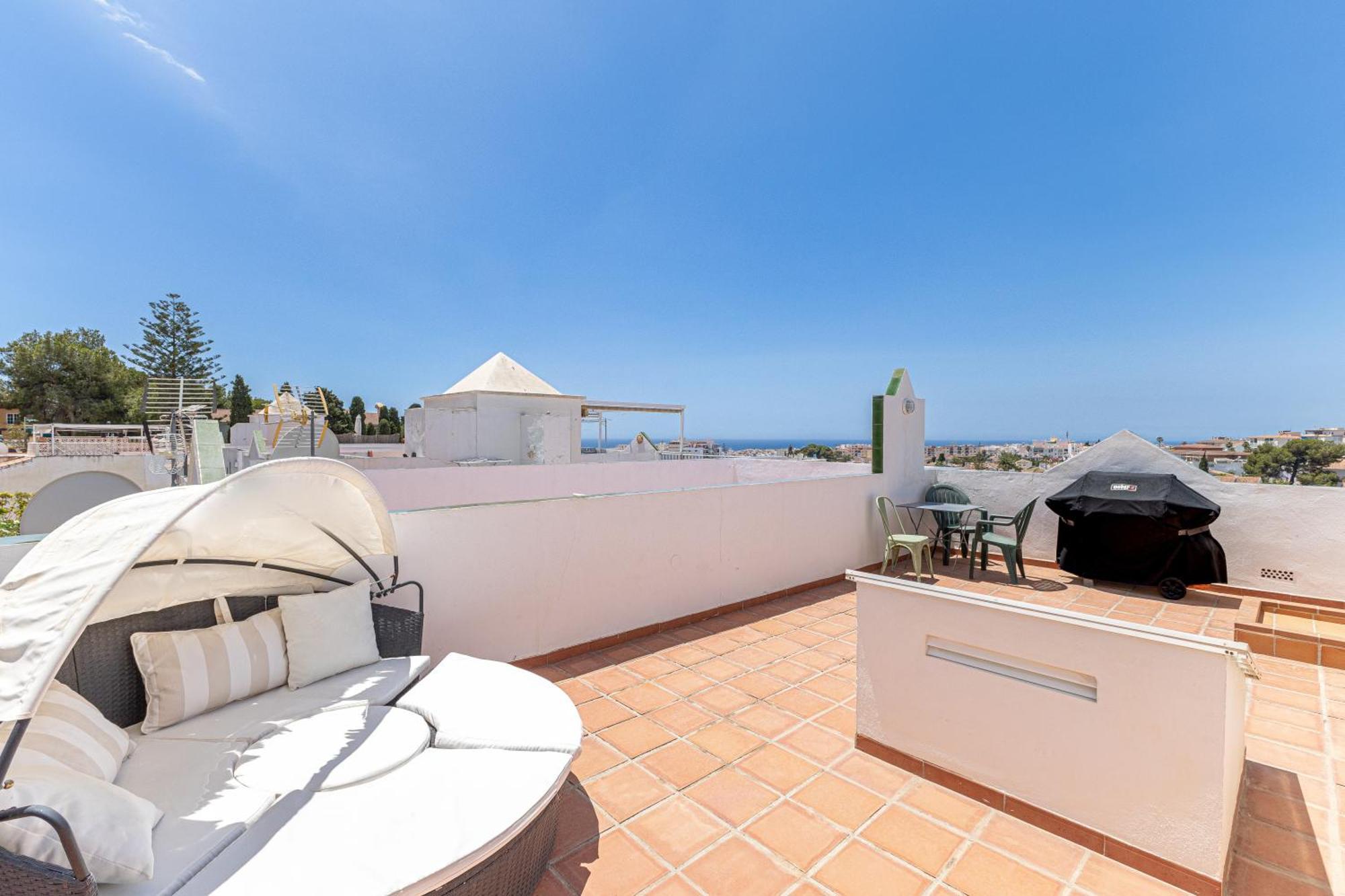 Townhouse Close To Burriana Appartement Nerja